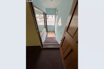 8325 8329 SE Division St, Portland, OR 97266 - Photo 16