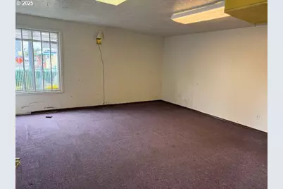 8325 8329 SE Division St, Portland, OR 97266 - Photo 18