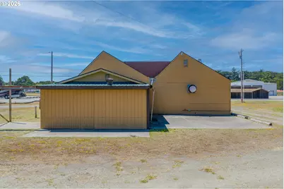 1455 Oregon Ave, Bandon, OR 97411 - Photo 34