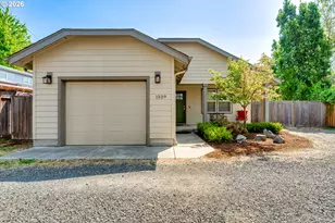 1529 Charnelton Alley, Eugene, OR 97401 - Photo 2