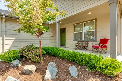 1529 Charnelton Aly, Eugene, OR 97401 - Photo 4