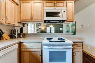 1529 Charnelton Alley, Eugene, OR 97401 - Photo 16