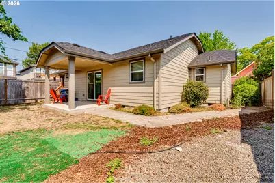 1529 Charnelton Aly, Eugene, OR 97401 - Photo 34