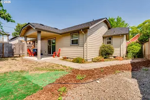 1529 Charnelton Alley, Eugene, OR 97401 - Photo 34