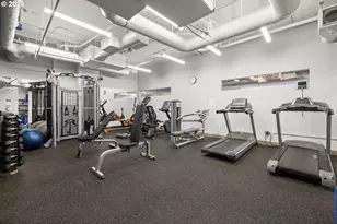 949 NW Overton St, Portland, OR 97209 - Photo 28