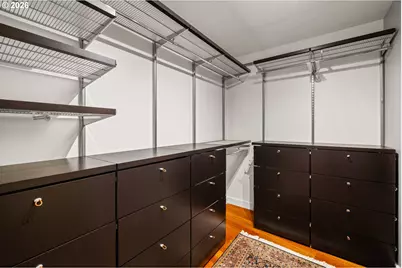 949 NW Overton St #301, Portland, OR 97209 - Photo 24