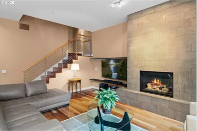 949 NW Overton St #301, Portland, OR 97209 - Photo 10