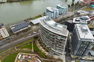 949 NW Overton St, Portland, OR 97209 - Photo 32