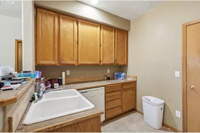 4135 Forsythia St, Springfield, OR 97478 - Photo 28