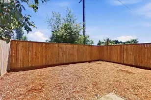 4135 Forsythia St, Springfield, OR 97478 - Photo 42