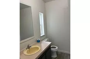 799 Hardcastle Ave, Woodburn, OR 97071 - Photo 12