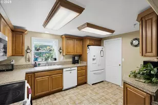 10025 NE Ward Rd, Brush Prairie, WA 98606 - Photo 8