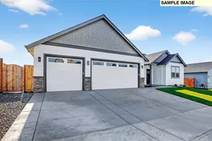 2248 E Otter Loop, La Center, WA 98629 - Photo 4