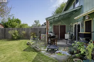 1520/1522 E Washington Ave, Cottage Grove, OR 97424 - Photo 38