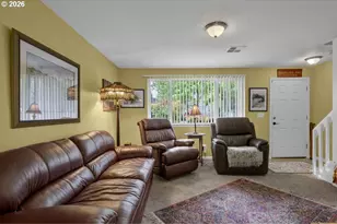 1520/1522 E Washington Ave, Cottage Grove, OR 97424 - Photo 10