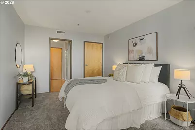 1221 SW 10th Ave #713, Portland, OR 97205 - Photo 24
