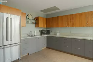1221 SW 10th Ave, Portland, OR 97205 - Photo 36