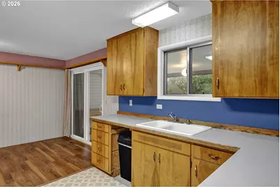 56642 McKenzie Hwy, McKenzie Bridge, OR 97413 - Photo 18