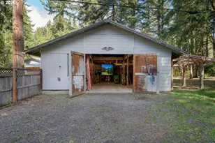 56642 McKenzie Hwy, McKenzie Bridge, OR 97413 - Photo 38