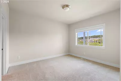 16649 SW Friendly Ln, Beaverton, OR 97007 - Photo 38