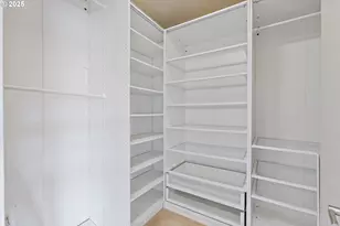 16649 SW Friendly Ln, Beaverton, OR 97007 - Photo 30