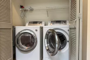 3114 SW Dolph Ct, Portland, OR 97219 - Photo 8