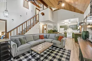 65582 E Timberline Dr, Mount Hood Village, OR 97049 - Photo 10