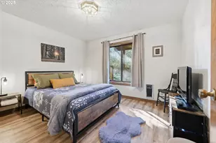 65582 E Timberline Dr, Mount Hood Village, OR 97049 - Photo 18