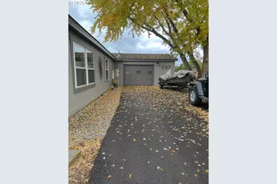 3115 Grove, Baker City, OR 97814 - Photo 2