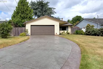 8217 N Fowler Ave, Portland, OR 97217 - Photo 2