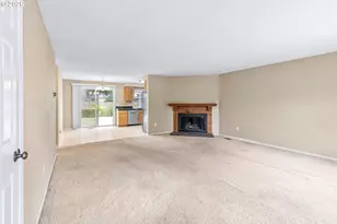 8217 N Fowler Ave, Portland, OR 97217 - Photo 4