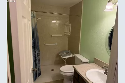 8217 N Fowler Ave, Portland, OR 97217 - Photo 24