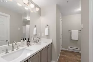 1819 NE 101st Ave, Hillsboro, OR 97006 - Photo 12