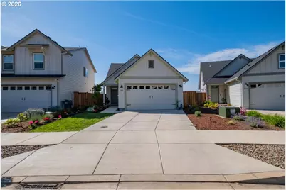 948 Laurel Pl, Silverton, OR 97381 - Photo 1
