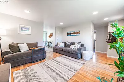 5621 Cody Ave, Eugene, OR 97402 - Photo 10