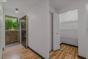 14095 Sw Walker Rd, Beaverton, OR 97005 - Photo 8