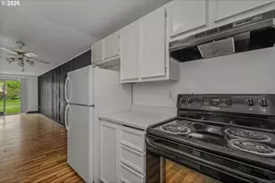 14095 Sw Walker Rd, Beaverton, OR 97005 - Photo 14