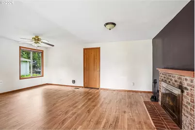 176 NE 172nd Ave, Portland, OR 97230 - Photo 6