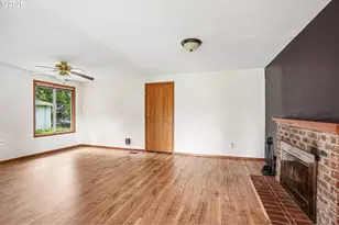 176 NE 172nd Ave, Portland, OR 97230 - Photo 6