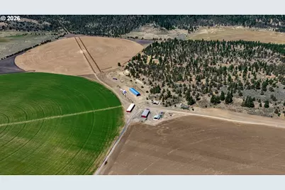 10902 Swan Lake Rd, Klamath Falls, OR 97603 - Photo 2