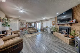 10902 Swan Lake Rd, Klamath Falls, OR 97603 - Photo 26