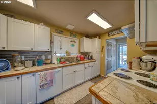 10902 Swan Lake Rd, Klamath Falls, OR 97603 - Photo 28
