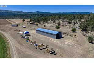 10902 Swan Lake Rd, Klamath Falls, OR 97603 - Photo 20