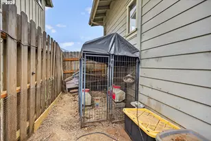 1610 Stella Ln, Hood River, OR 97031 - Photo 34