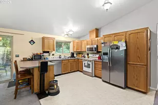 65066 E Riverside Dr, Brightwood, OR 97011 - Photo 18