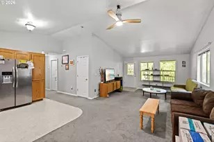 65066 E Riverside Dr, Brightwood, OR 97011 - Photo 14