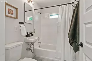 10238 N Central St, Portland, OR 97203 - Photo 20