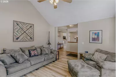 1716 SE 10th Pl, Canby, OR 97013 - Photo 10