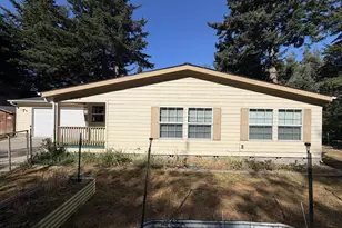 2175 Deady St, Port Orford, OR 97465 - Photo 2