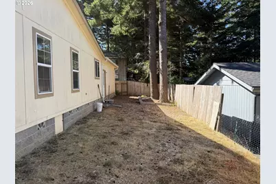 2175 Deady St, Port Orford, OR 97465 - Photo 22